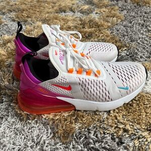 Nike Women’s Air Max 270, Size 7.5, Great Condition